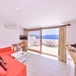 Yoga House Otel 2*